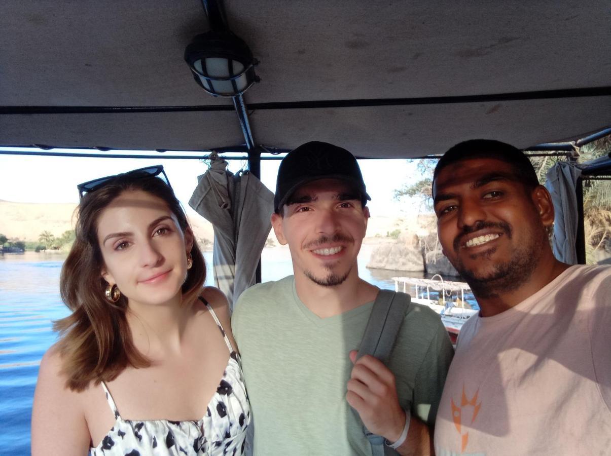 Houseboat Hotel And Nile Cruises Zainoba Asszuán Kültér fotó