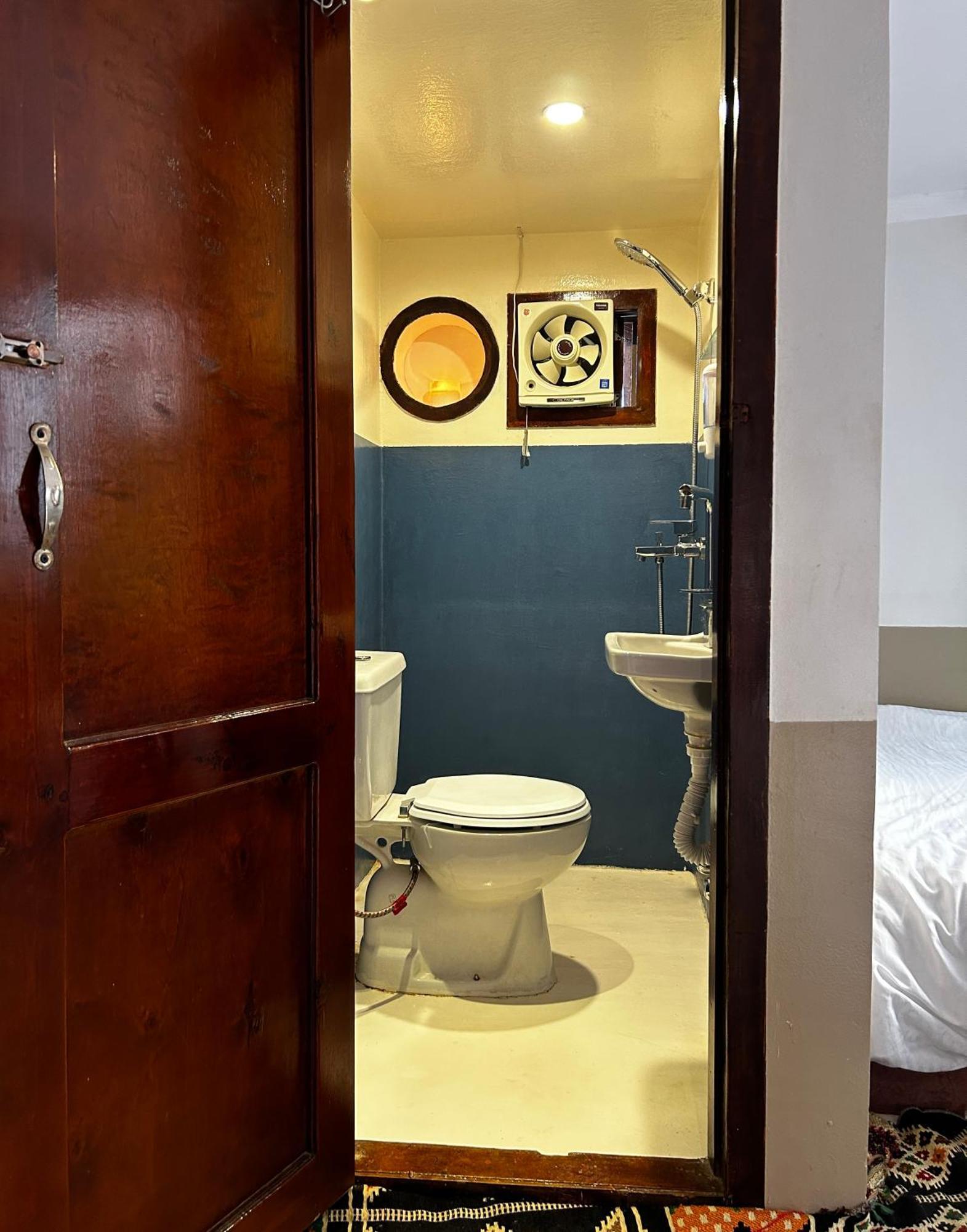 Houseboat Hotel And Nile Cruises Zainoba Asszuán Kültér fotó