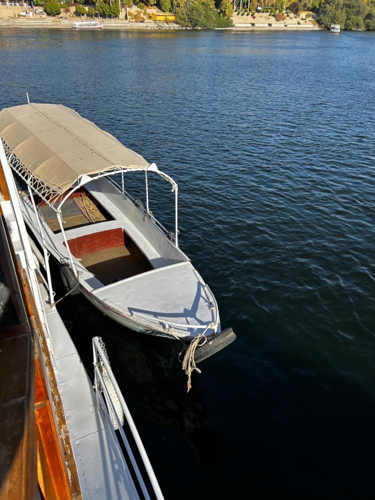 Houseboat Hotel And Nile Cruises Zainoba Asszuán Kültér fotó
